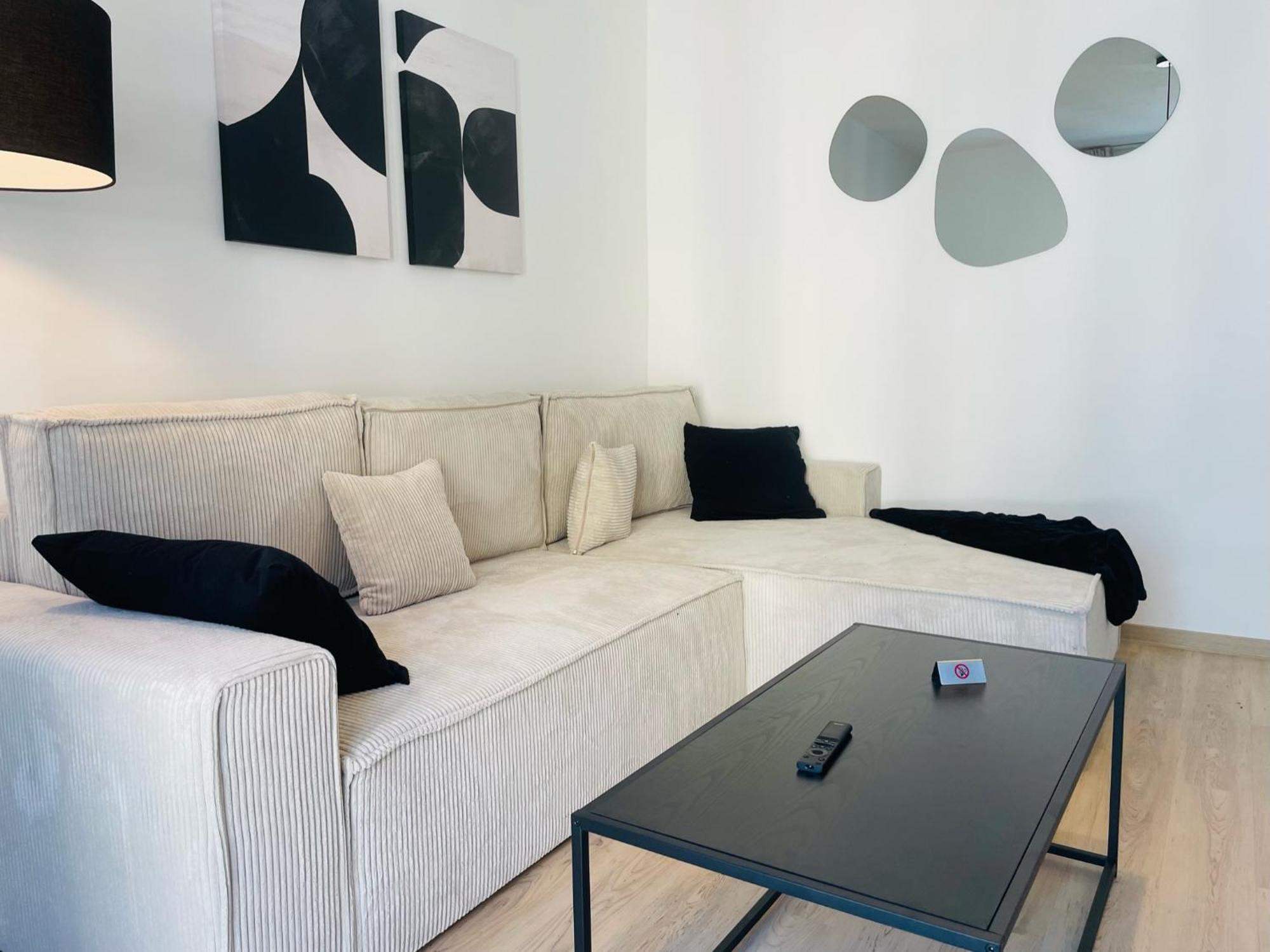 Lightplace • Design • Boxspring • Balkon • 2 Smart Tv •Innenstadt บราวน์ชไวก์ ภายนอก รูปภาพ